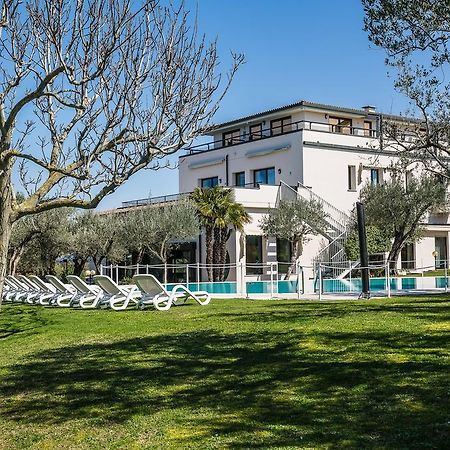 Appartamento Ideal Sirmione Exterior photo