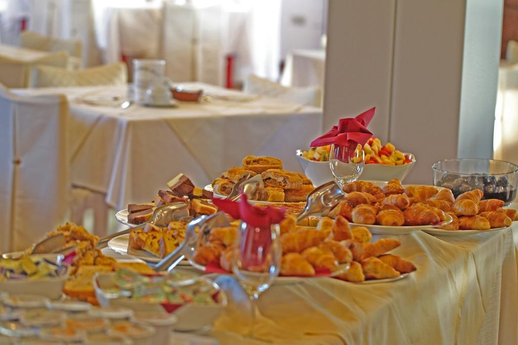 Appartamento Ideal Sirmione Exterior photo